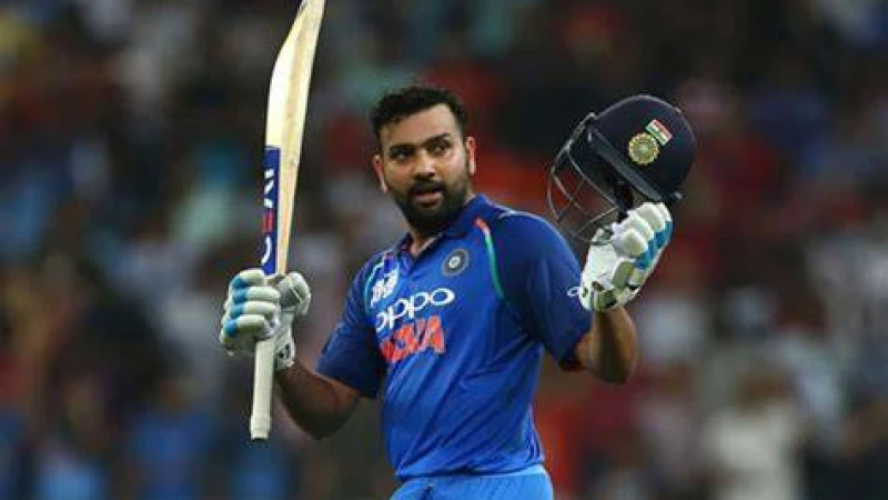 রোহিতের ১০ বলে ১ রানের পর তিলক ঝড়