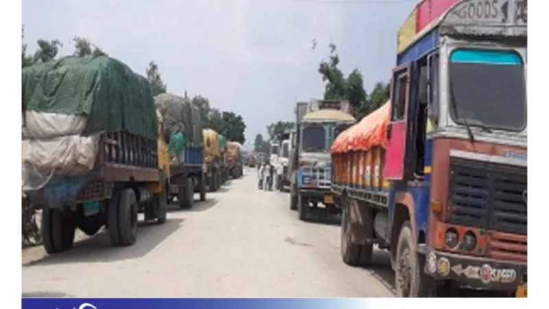 বাংলাবান্ধা স্থলবন্দর: তিন দিন বন্ধের পর পুনরায় চালু