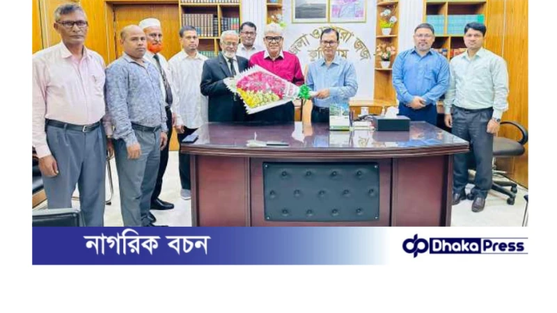 ১ম আইনজীবী হিসেবে স্বাধীনতা ও একুশে পদক পাওয়ায় আব্রাহাম লিংকনকে সম্মাননা