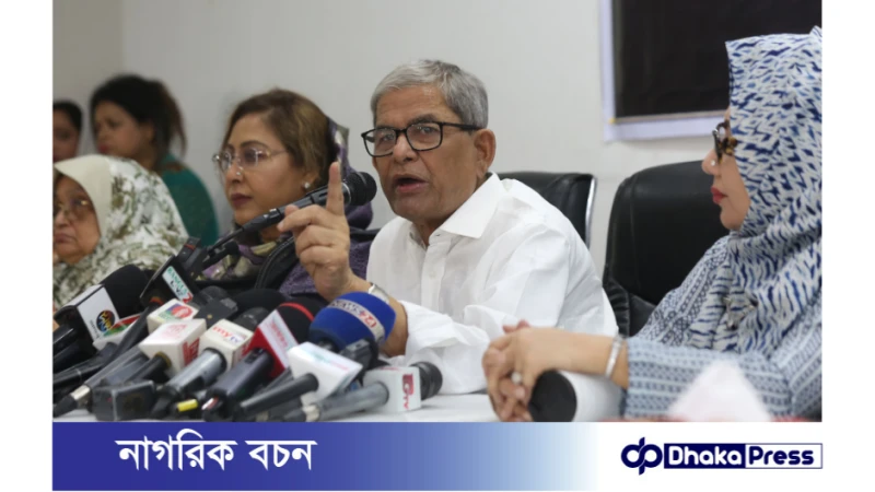 পুলিশ প্রধানকে দেশ থেকে পালিয়ে যেতে হলে পুলিশ-সেনাবাহিনীর মর্যাদা কোথায়, প্রশ্ন ফখরুলের