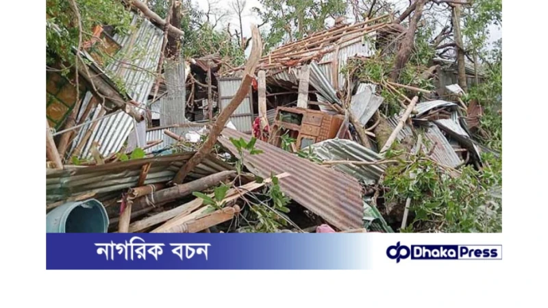 নাটোরে ২০ মিনিটের কালবৈশাখী ঝড়ে শতাধিক বাড়িঘর লণ্ডভণ্ড