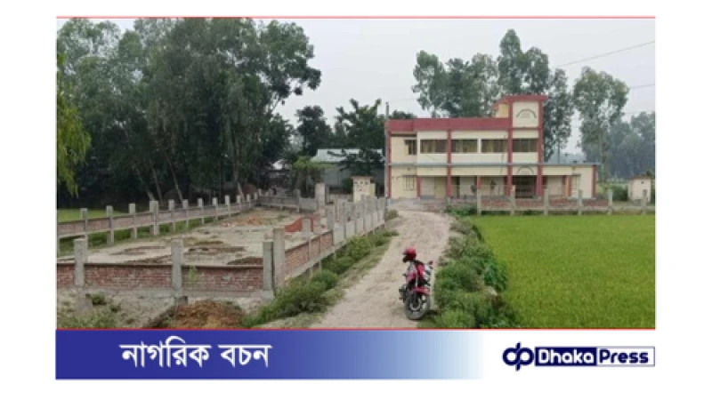 কুড়িগ্রামে সরকারি প্রাথমিক বিদ্যালয়ের বরাদ্দের টাকা হরিলুট 