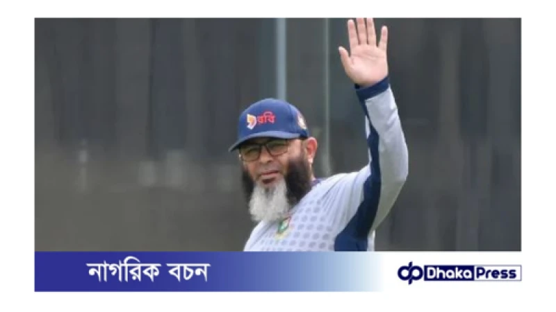 মুশতাক আহমেদকে দীর্ঘমেয়াদে রাখতে চায় বিসিবি