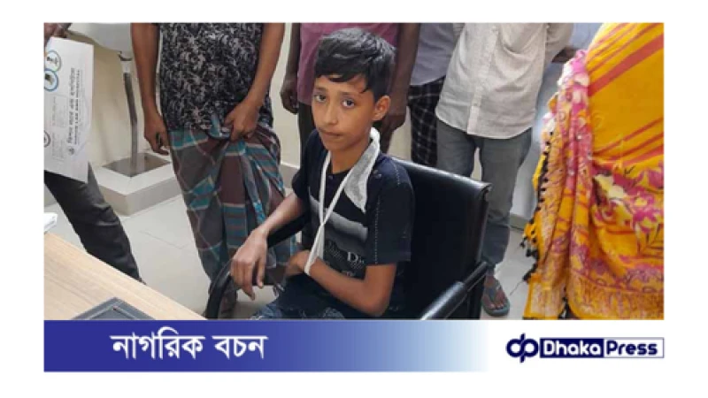 ভারতের উত্তর প্রদেশে থাপ্পড়ে শিক্ষার্থীর দাঁত ভেঙে দিলেন শিক্ষক